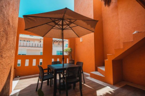 2BR APT Close to the Beach and 1 Block from 5th Av